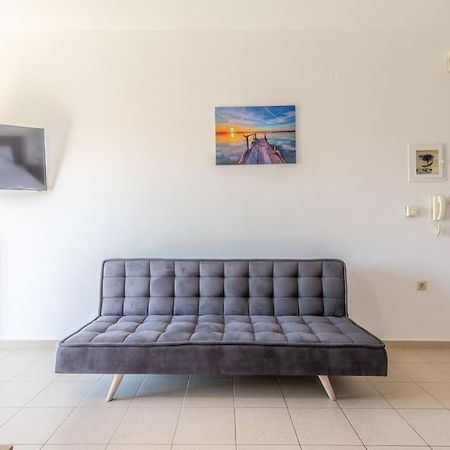 Urban Apt Next University 4 伊拉克利翁 外观 照片