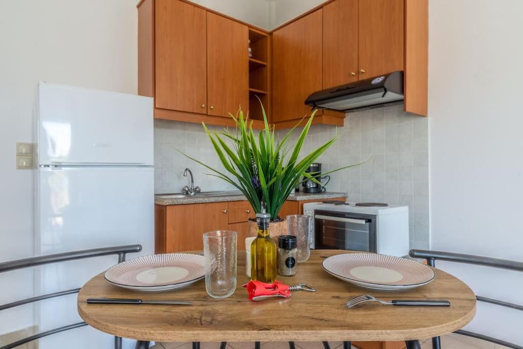 Urban Apt Next University 4 伊拉克利翁 外观 照片